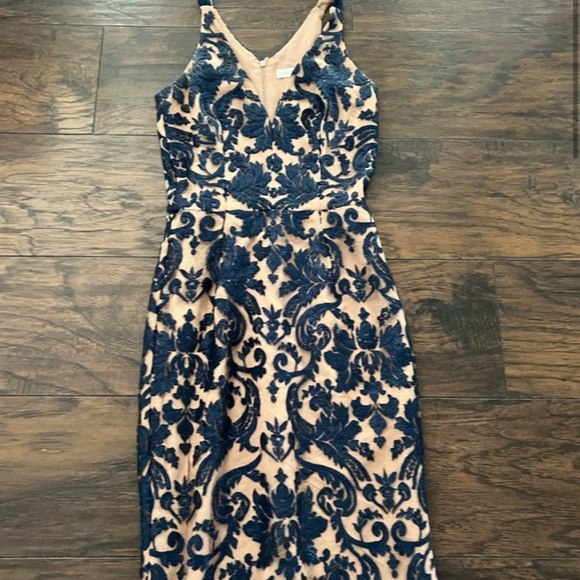 Dress the Population navy blue sequin gown - Picture 2 of 8